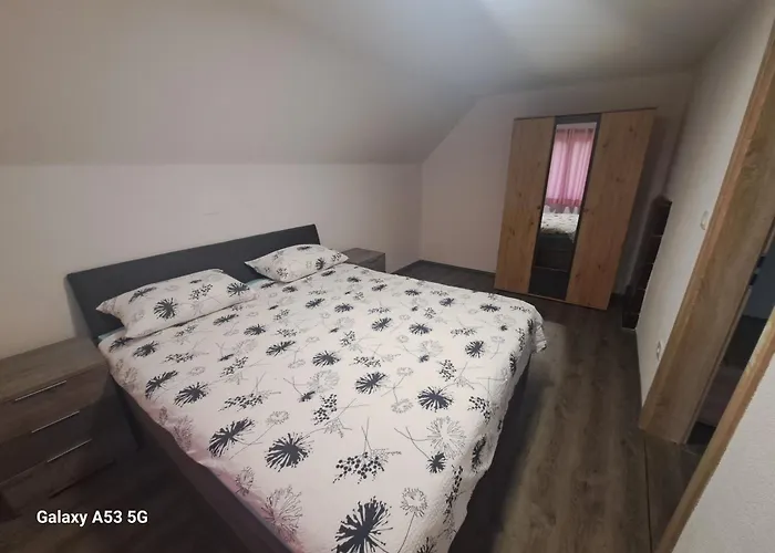 Tourist Farm Pr' Maretc